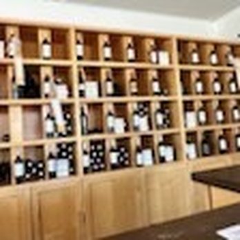 Estate Crush - Tasting room - Wineries Near Me - Lodi, California Estate Crush - Tasting room - Wineries Near Me - Lodi, California