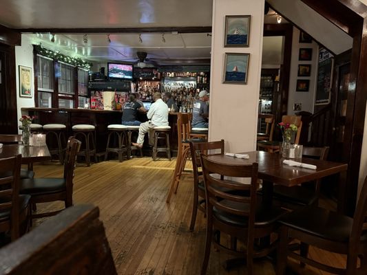 Tautog's Restaurant by null