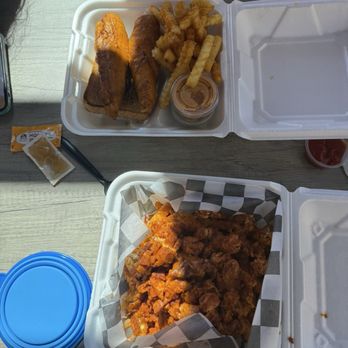 Crazy D’s Hot Chicken - Chicken Shop Near Me - Las Vegas, Nevada