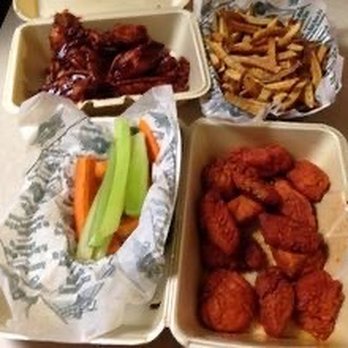 Wingstop - Boneless and traditional, original hot and barbaque - Chicken Wings Near Me - Ceres, California