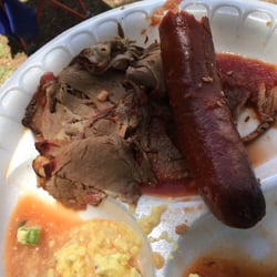 Best Dam BBQ Festival - Horrible "boiled" tasting so called bbq... I got my order  with this thick nasty ketchup looking paste on the whole plate...
