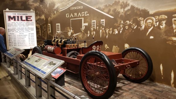 Daytona International Speedway by null