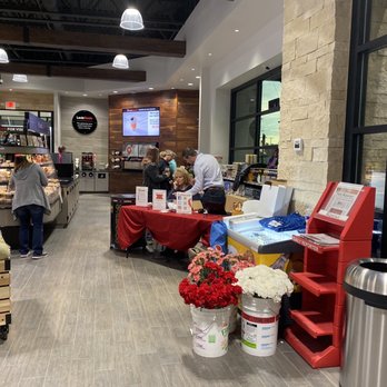 Leo's Market & Eatery - Customer appreciation event today - Convenience Stores Near Me - Greenfield, Indiana Leo's Market & Eatery - Customer appreciation event today - Convenience Stores Near Me - Greenfield, Indiana