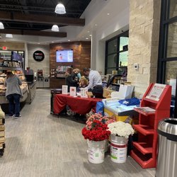 Leo's Market & Eatery - Customer appreciation event today