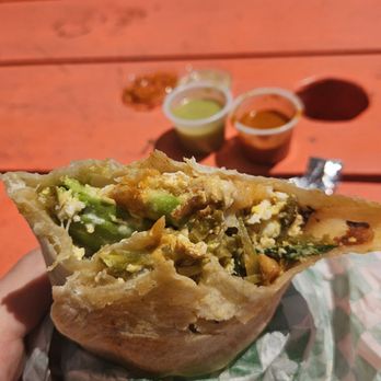 La Morenita - Breakfast burrito - Food Trucks Near Me - Portland, Oregon La Morenita - Breakfast burrito - Food Trucks Near Me - Portland, Oregon