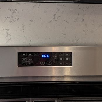 Gran Marb Granite and Marble - Stove with quartz behind it. - Interior Design Near Me - West Babylon, New York Gran Marb Granite and Marble - Stove with quartz behind it. - Interior Design Near Me - West Babylon, New York