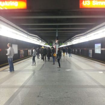 U-Bahn-Station Volkstheater - U3 Platform - Train Stations Near Me - Vienna, 9