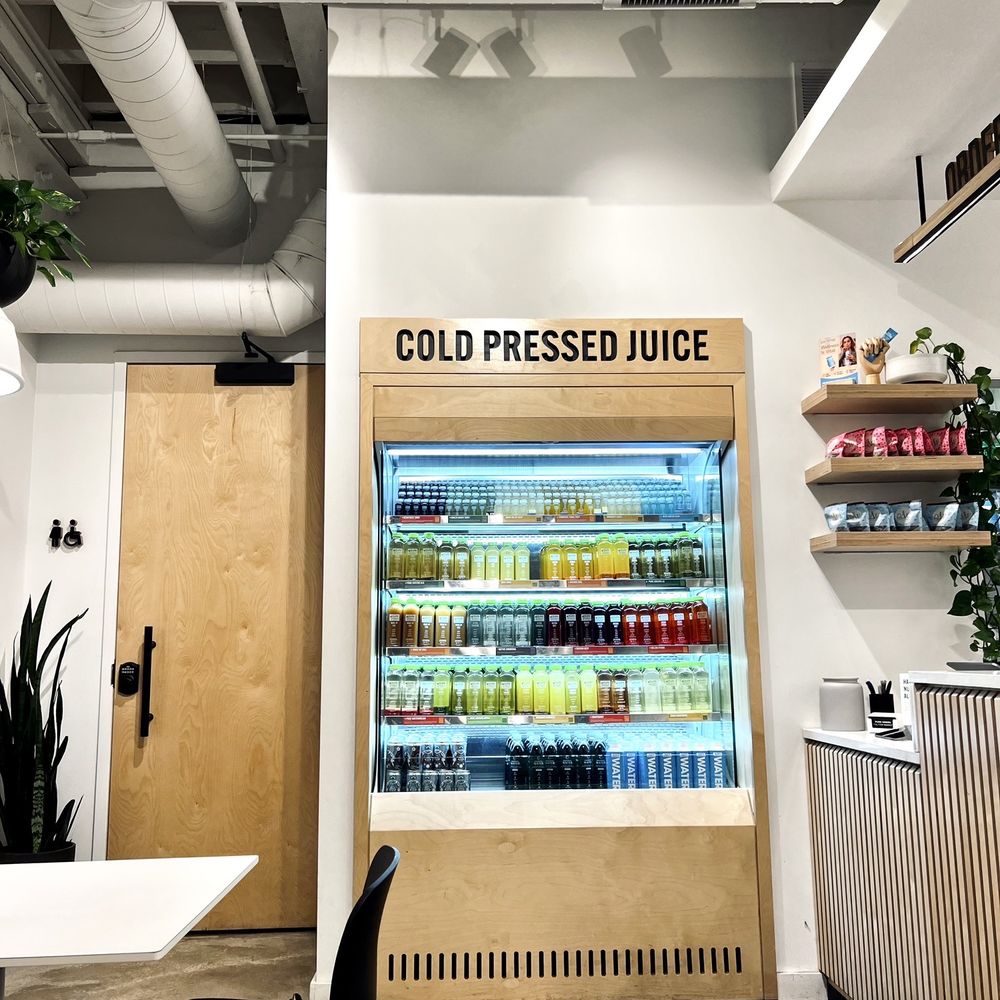 Pure Green - cold pressed juice - Juice Bars & Smoothies Near Me - Chicago, Illinois