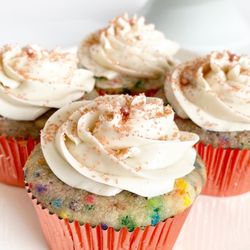 I&M Bakers - Funfetti Cupcakes