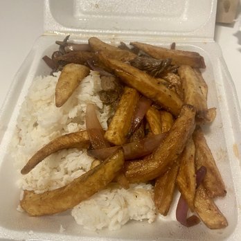 Asumare - Lomo saltado no tomatoes - Peruvian Near Me - San Fernando, California