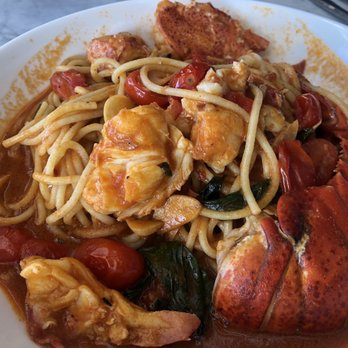 Cecconi's Dumbo - Spaghetti with lobster - Italian Near Me - Brooklyn, New York Cecconi's Dumbo - Spaghetti with lobster - Italian Near Me - Brooklyn, New York
