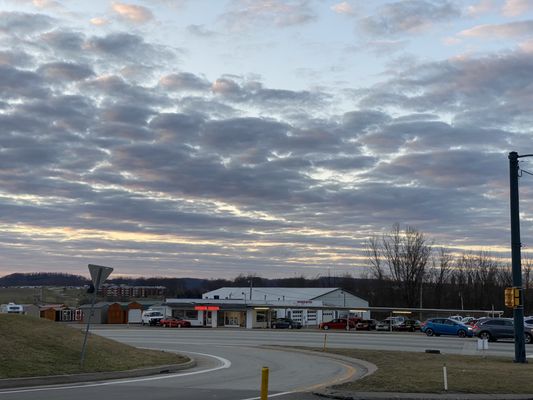 Superior Motors by null