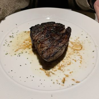 Eddie V's Prime Seafood - 10 oz Center Cut Filet Mignon - Seafood Near Me - Plano, Texas Eddie V's Prime Seafood - 10 oz Center Cut Filet Mignon - Seafood Near Me - Plano, Texas