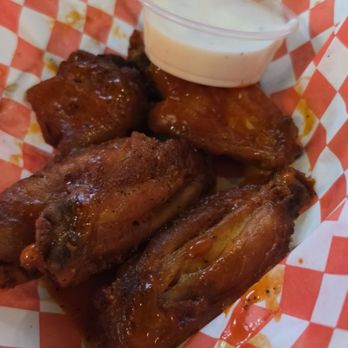 The Icon Restaurant and Lounge - Cajun wings - Lounges Near Me - Richardson, Texas The Icon Restaurant and Lounge - Cajun wings - Lounges Near Me - Richardson, Texas