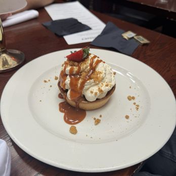 McSwiggans Bar and Restaurant - Banoffee Pie - Bars Near Me - Galway, G