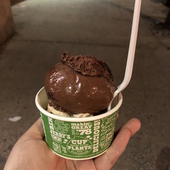Ben & Jerry’s - Chocolate Fudge Brownie Ice Cream - Ice Cream & Frozen Yogurt Near Me - New York, New York Ben & Jerry’s - Chocolate Fudge Brownie Ice Cream - Ice Cream & Frozen Yogurt Near Me - New York, New York