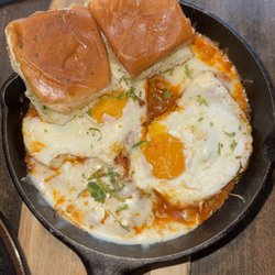 Kanak India - Butter chicken shakshuka