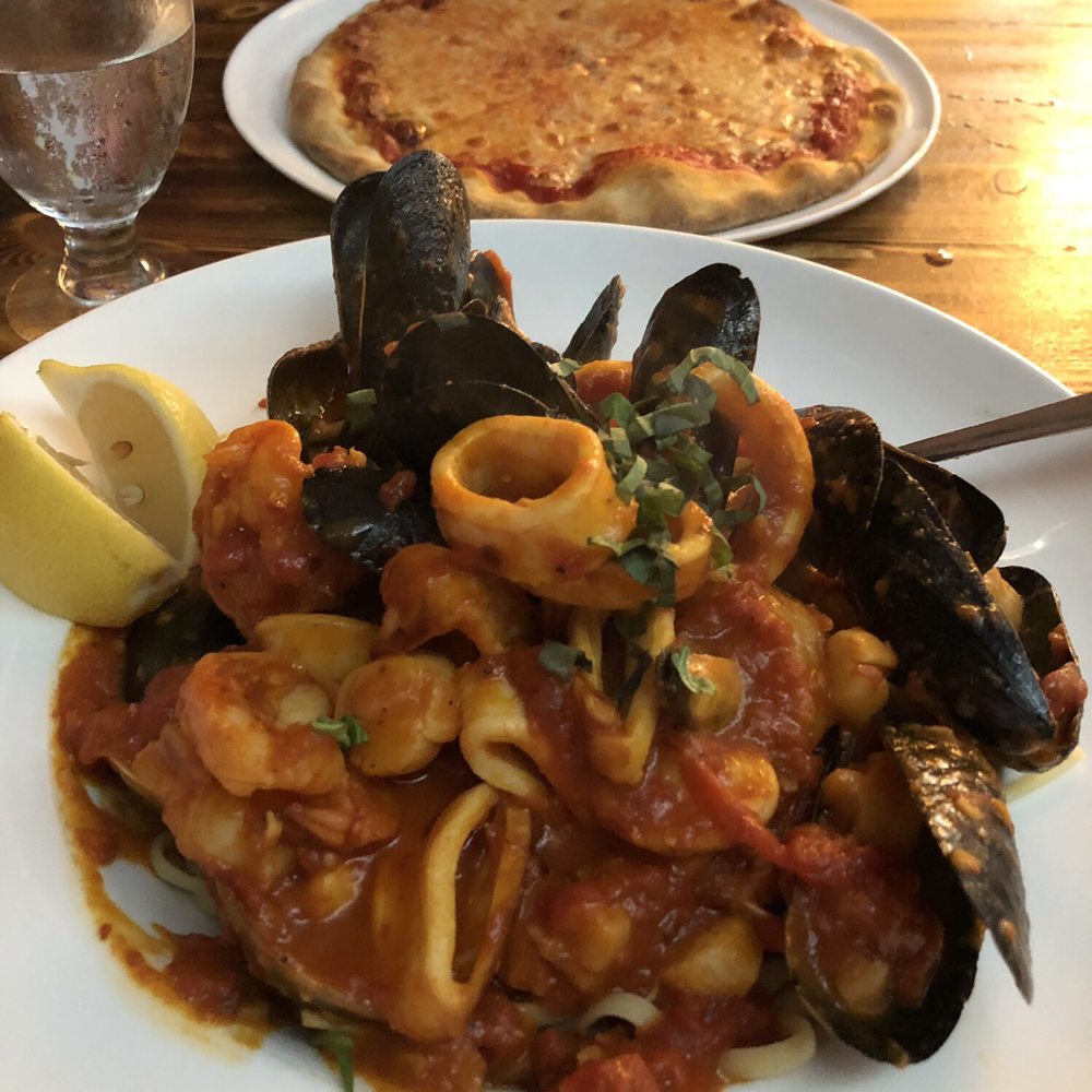 Ardsley Cucina - Zuppa di Pesca - Pizza Near Me - Ardsley, New York Ardsley Cucina - Zuppa di Pesca - Pizza Near Me - Ardsley, New York