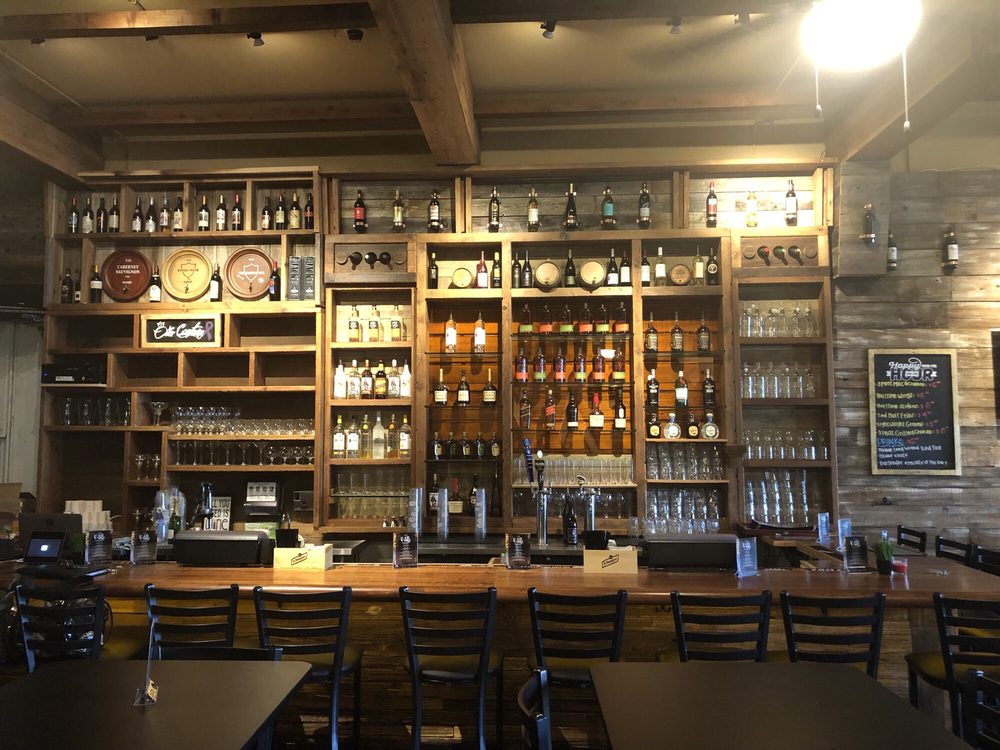 2nd Half Bar & Lounge