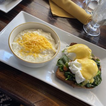 Untoasted - Veggie Benedict with Side cheese Grits - Breakfast & Brunch Near Me - Hallandale Beach, Florida Untoasted - Veggie Benedict with Side cheese Grits - Breakfast & Brunch Near Me - Hallandale Beach, Florida