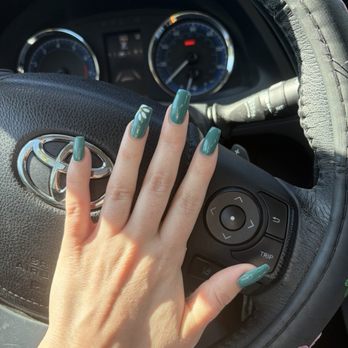 Peninsula Nails Spa - Nail Salons Near Me - Rolling Hills Estates, California