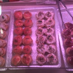 Pasteleria La Canela - Cakes, bakery & little gourmet corner - fantastic!!! Small breakfast, snack or birthday cake - they go it all