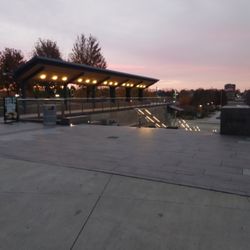 Value Taxi - Sit along the Banks of Cincy!