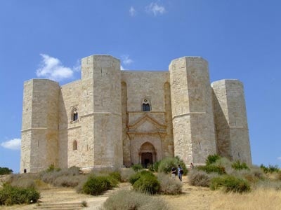 Castel del Monte by null