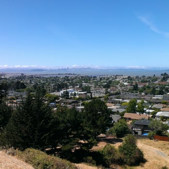 Hillside Natural Area - Extravagant views!  SEE the Bay Bridge, Treasure Island, SF, Angel Island, Point Richmond, GGB, & Marin Headlands - Parks Near Me - El Cerrito, California