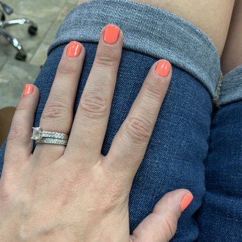 Omani  - No chip done by Cindy :) - Nail Salons Near Me - Chicago, Illinois