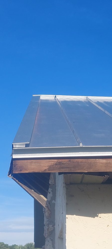 Slide of Citrus Contracting