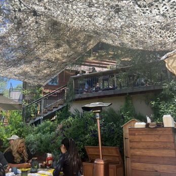 Cafe on 27 - Breakfast & Brunch Near Me - Topanga, California Cafe on 27 - Breakfast & Brunch Near Me - Topanga, California