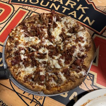 Ozark Mountain Pizza - CATI BBQ Pulled Pork Pizza - Pizza Near Me - Branson, Missouri