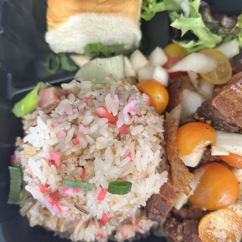 Kau Kau Grill - Lechon fried rice - Barbeque Near Me - Honolulu, Hawaii