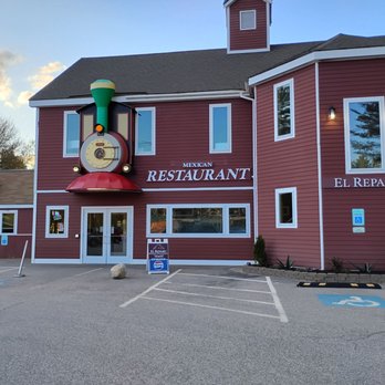 El Reparo - Front entrance to restaurant - Mexican Near Me - Bartlett, New Hampshire