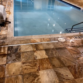 Raleigh Marriott City Center - Pool - Hotels Near Me - Raleigh, North Carolina