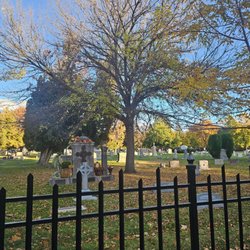 Boise Trolley Tours - Nice day for a Cemetery walk!