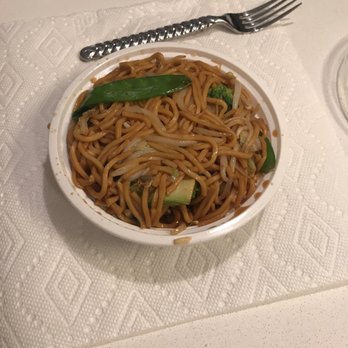 New Peking Restaurant - Small vegetable lo mein - Chinese Near Me - Union, New Jersey New Peking Restaurant - Small vegetable lo mein - Chinese Near Me - Union, New Jersey