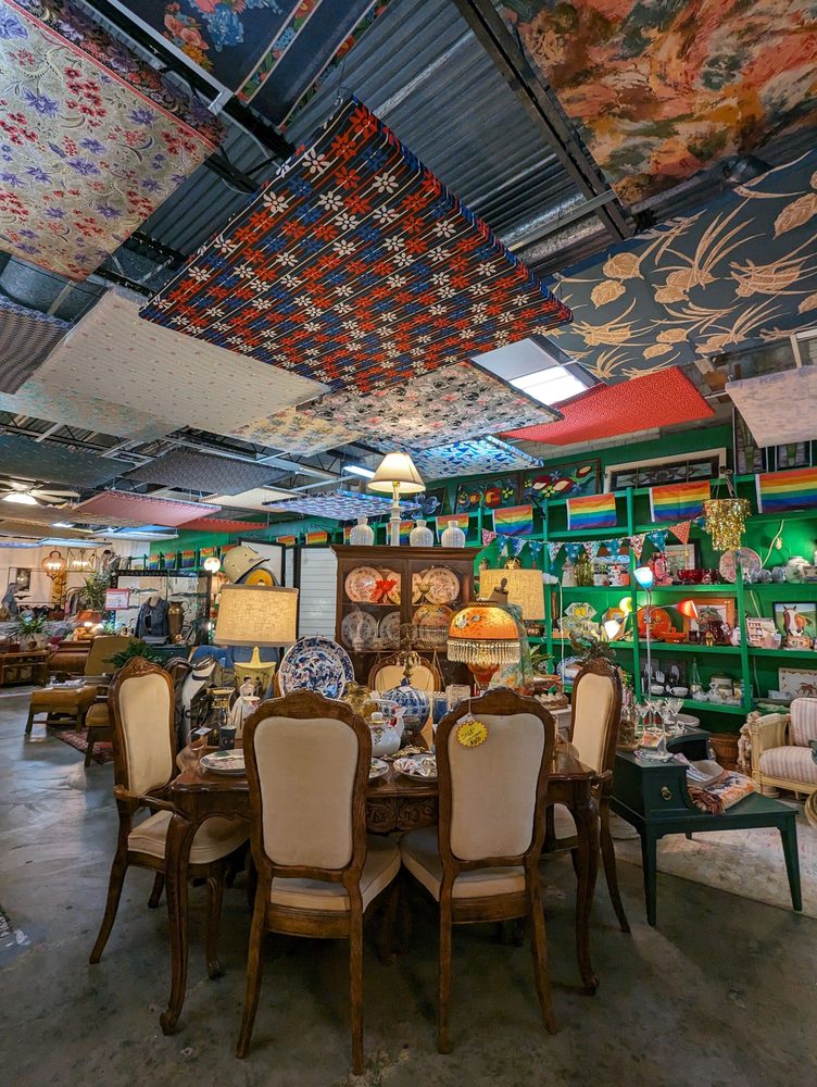 ANNIE LAURIE’S ANTIQUES Updated October 2024 34 Photos & 13 Reviews 536 Broadway St, Cape