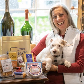Epernay Wine & Spirits - Advanced Sommelier Jenny Benzie and Épernay's mascot Cooper | Nantucket - Beer, Wine & Spirits Near Me - Nantucket, Massachusetts