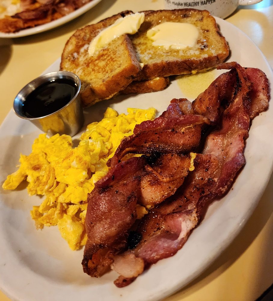 Whitney’s Country Cafe