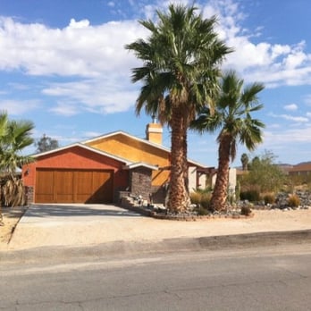 Rent29 - Pine Springs - Tomato House - semi custom 3 bedroom, 2 bath - Vacation Rental Agents Near Me - Joshua Tree, California Rent29 - Pine Springs - Tomato House - semi custom 3 bedroom, 2 bath - Vacation Rental Agents Near Me - Joshua Tree, California