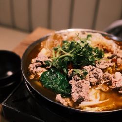 Hot pot for one