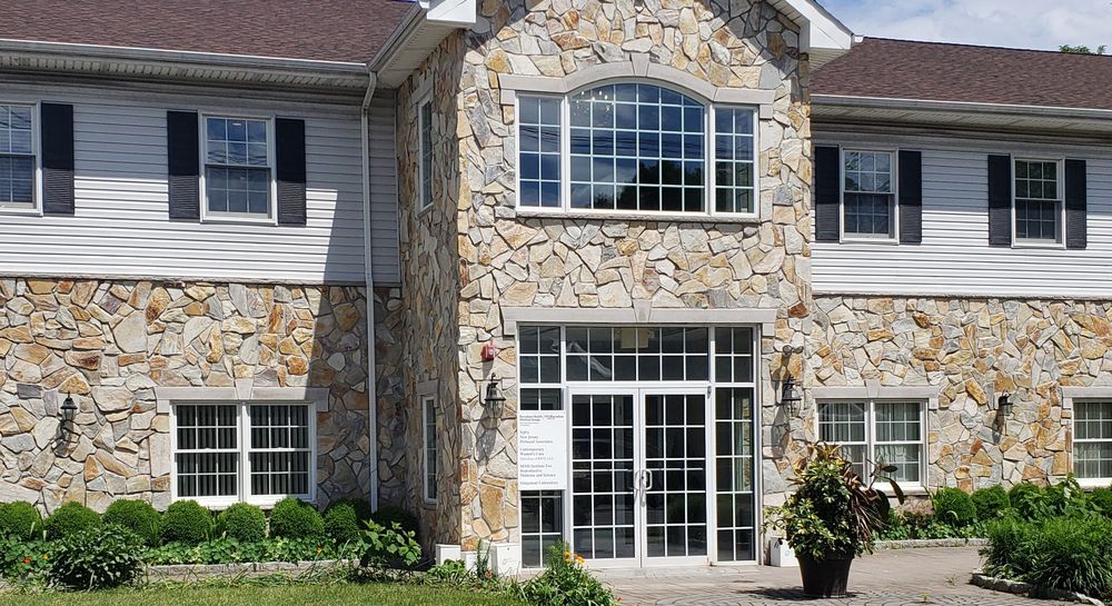 HOLLYWOOD MONUMENTAL Updated September 2024 560 Springfield Ave