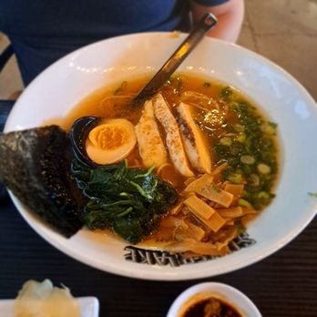 Silverlake Ramen - Shoyu Ramen with chicken - Ramen Near Me - Tempe, Arizona Silverlake Ramen - Shoyu Ramen with chicken - Ramen Near Me - Tempe, Arizona