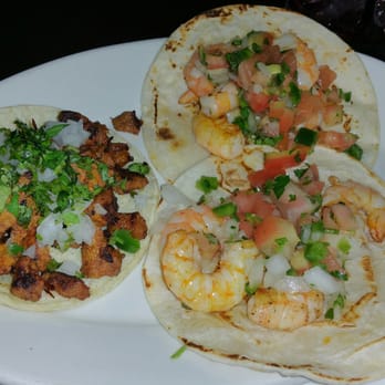 Del Toro - Puerco Adobo (L) & Camaron (R) Tacos - Burgers Near Me - Chicago, Illinois