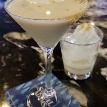 550 Tavern - Pumpkin Pie Martini - American Near Me - Halifax, Massachusetts 550 Tavern - Pumpkin Pie Martini - American Near Me - Halifax, Massachusetts
