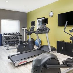 Holiday Inn Express & Suites Palatka Northwest