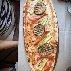 Riva Café - The dreamiest pizza.