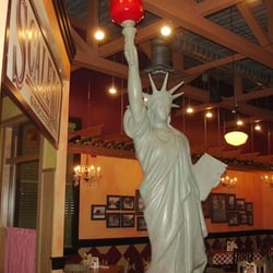 East Side Mario's - Statue of Liberty replica